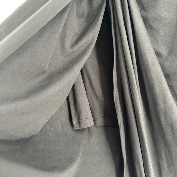 Lulus Twist Front Put A Spin On It High Low Midi Skirt Black - Picture 4 of 8